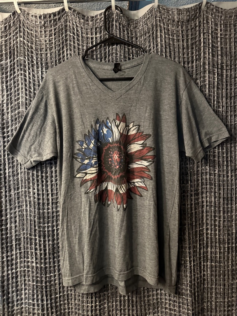 Women's Gray V-Neck T-Shirt with Red, Blue & White Sunflower Graphic